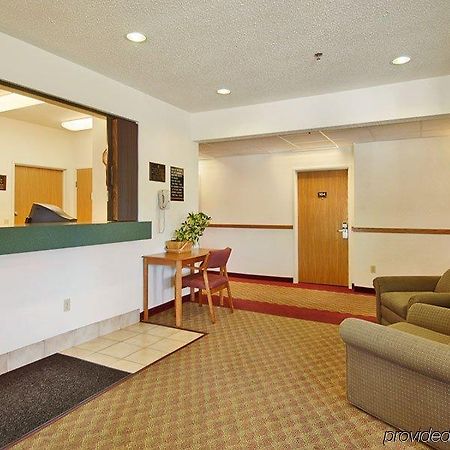 Wamego Inn And Suites Interior photo